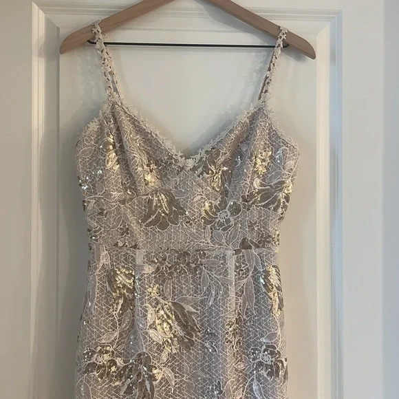 MARCHESA NOTTE Floral Sequin Gown Size 2 - Picture 7 of 11